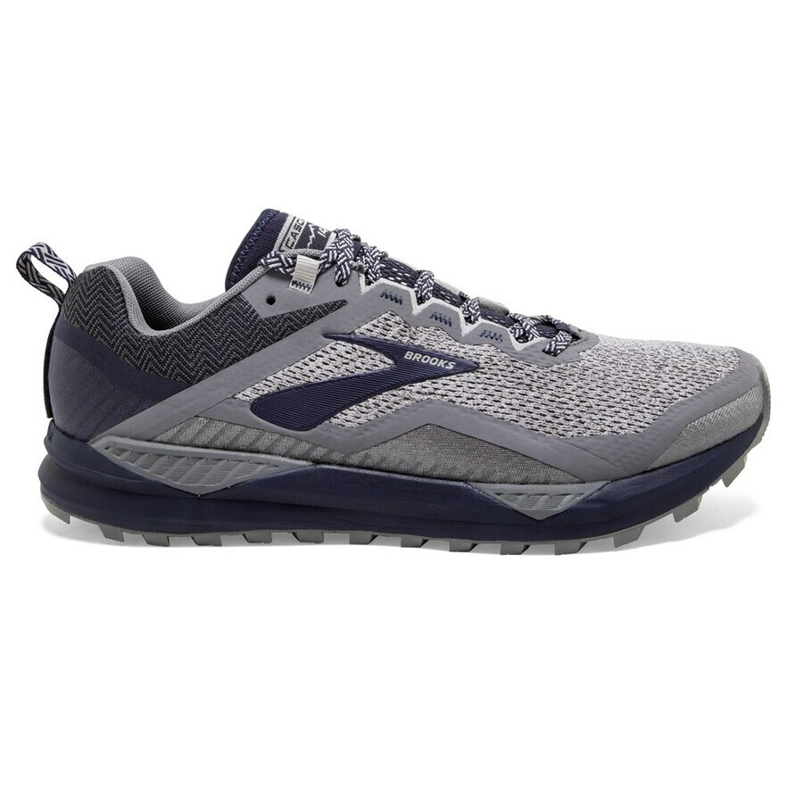 brooks hiking shoes