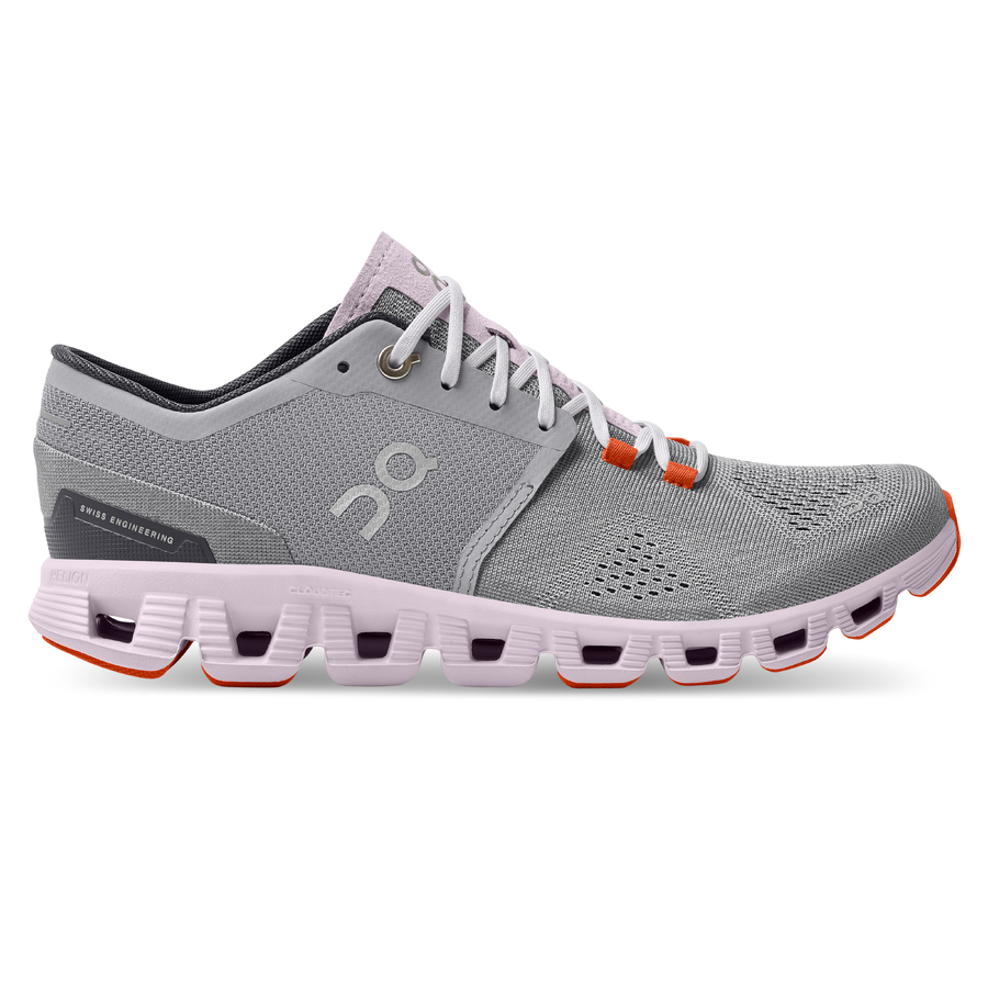 on cloud neutral running shoes