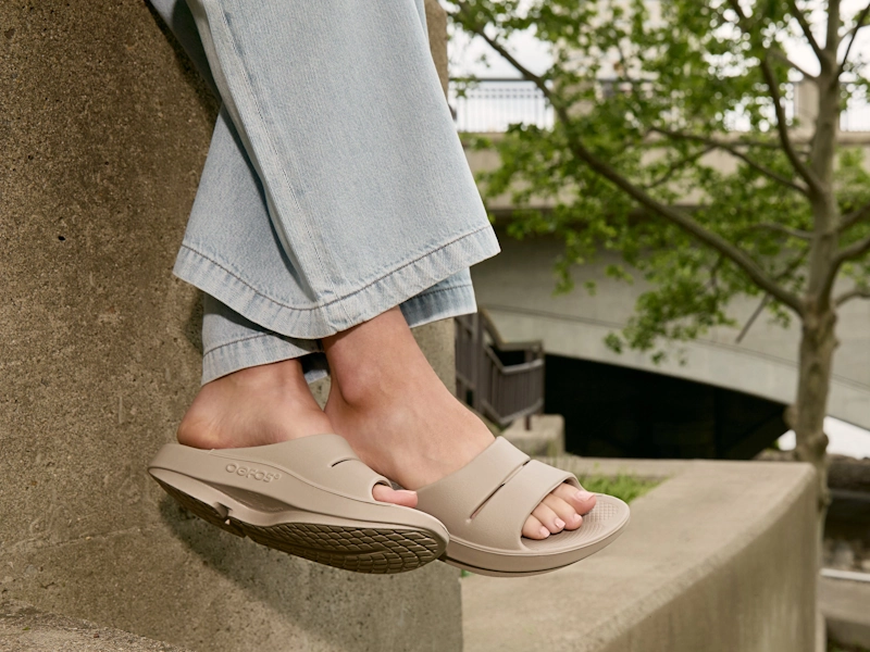 OOFOS OOahh Sport Flex Adjustable Unisex Slides