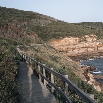 Bushwalking For Beginners: Hiking Gear, Snacks And Finding The Right Trail